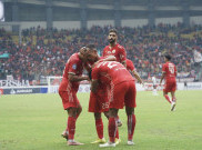 Persija dan Persib Kejar-kejaran di Puncak Klasemen, Thomas Doll Tak Peduli