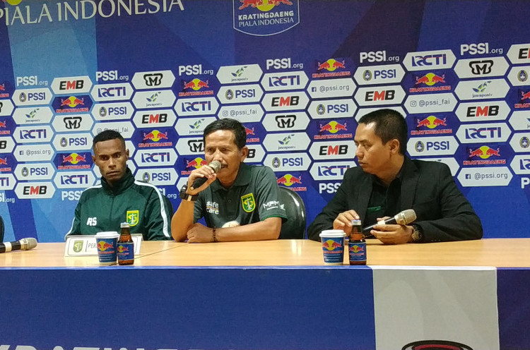 Oknum Suporter Ricuh, Begini Reaksi Pelatih Persebaya Surabaya