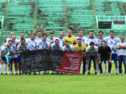 Hujan Gol Warnai Laga Arema Legend Vs Persebaya Legend