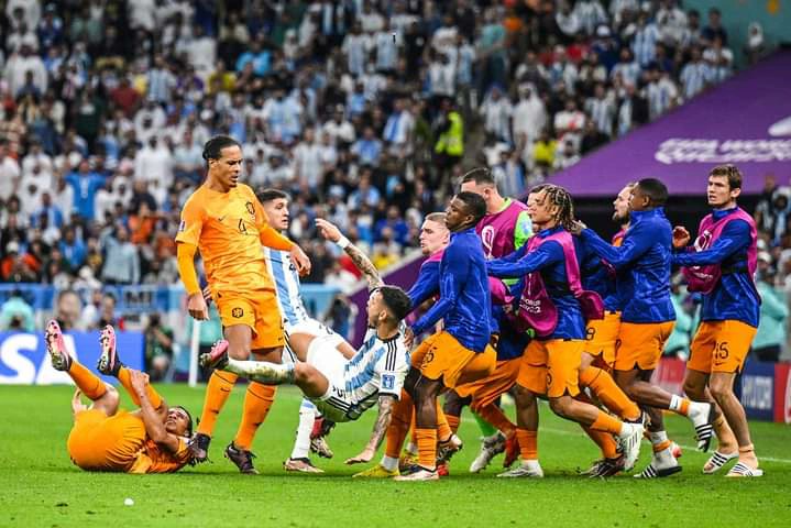 Berbuntut Panjang, FIFA Investigasi Keributan Duel Belanda Vs Argentina