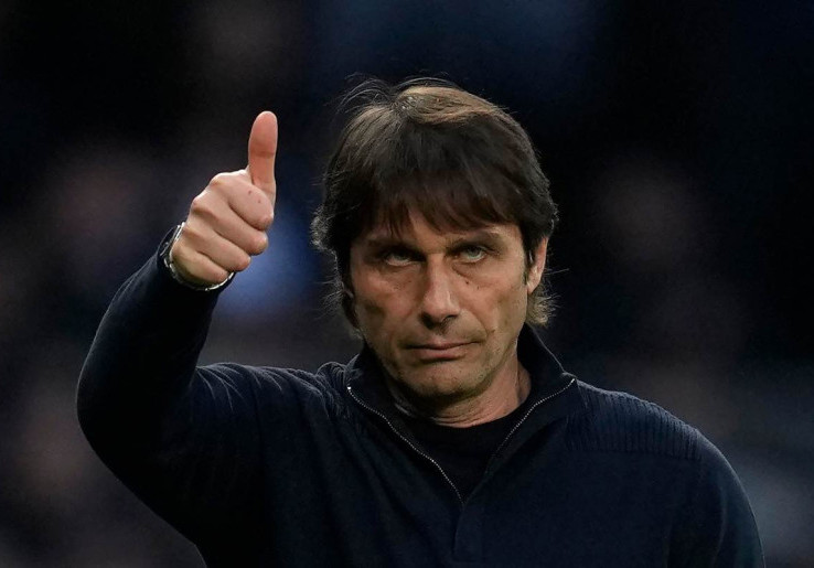 Antonio Conte Bergabung, Napoli Jadi Favorit Raih Scudetto