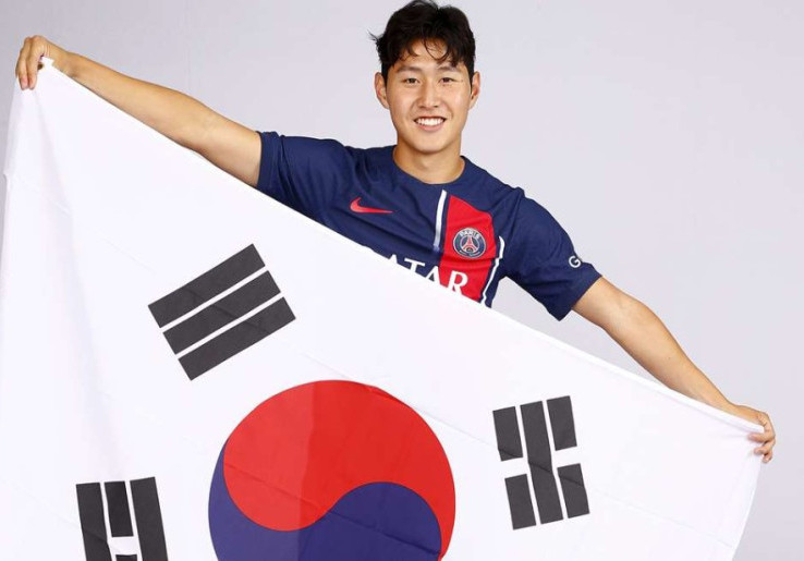 Lee Kang-in Jadi Pemain Korsel Pertama di PSG