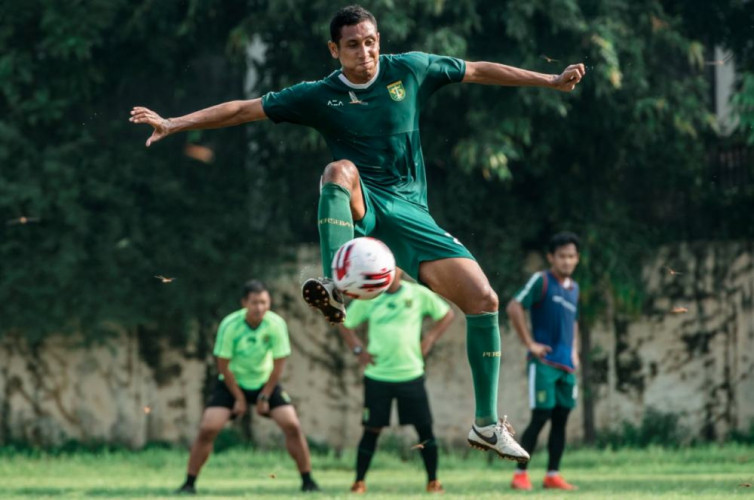 Persebaya Krisis Pemain Menuju Liga 1, Bek Senior Menolak Panik