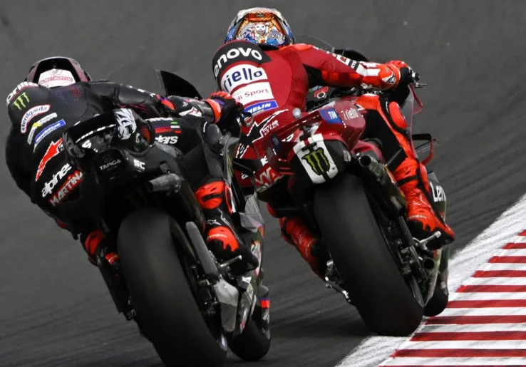Hasil MotoGP Jepang 2026: Marc Marquez Asapi Jorge Martin, Pangkas Selisih Poin di Klasemen