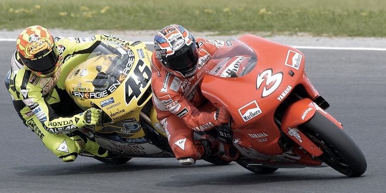 Max Biaggi dan Valentino Rossi Sama-sama Ayam