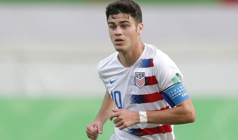 Giovanni Reyna, Pemuda Bertalenta Dortmund Penerus Estafet 'Captain America'