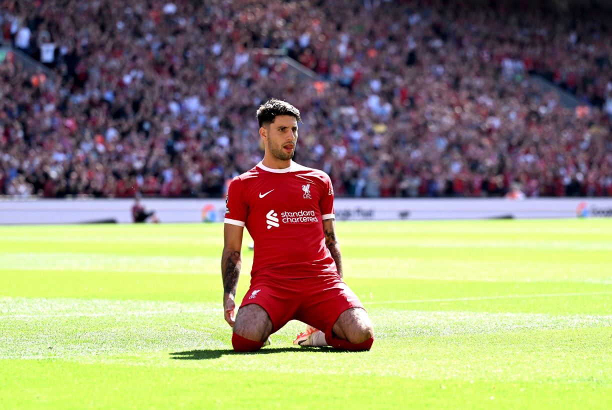Berhenti Bandingkan Dominik Szoboszlai dengan Steven Gerrard, Fans Liverpool