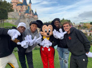Paul Pogba, Antoine Griezmann, Ousmane Dembele dan Kylian Mbappe Bersua Mickey Mouse
