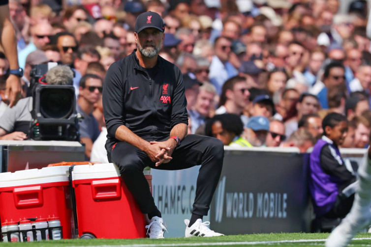 Ketika Jurgen Klopp Membela Manchester United yang Sedang Direndahkan