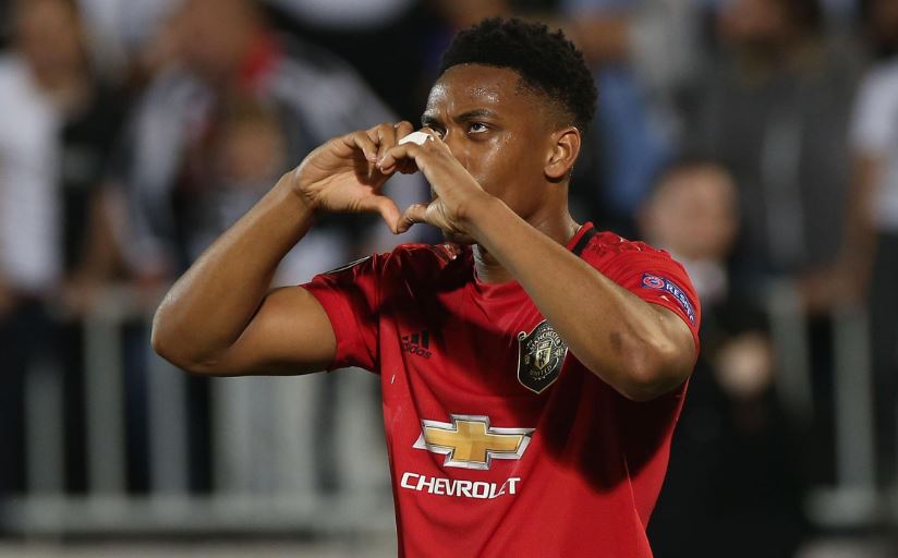 Bidik Anthony Martial, Inter Milan Siap Lepas Skriniar dan Beri Uang Kas
