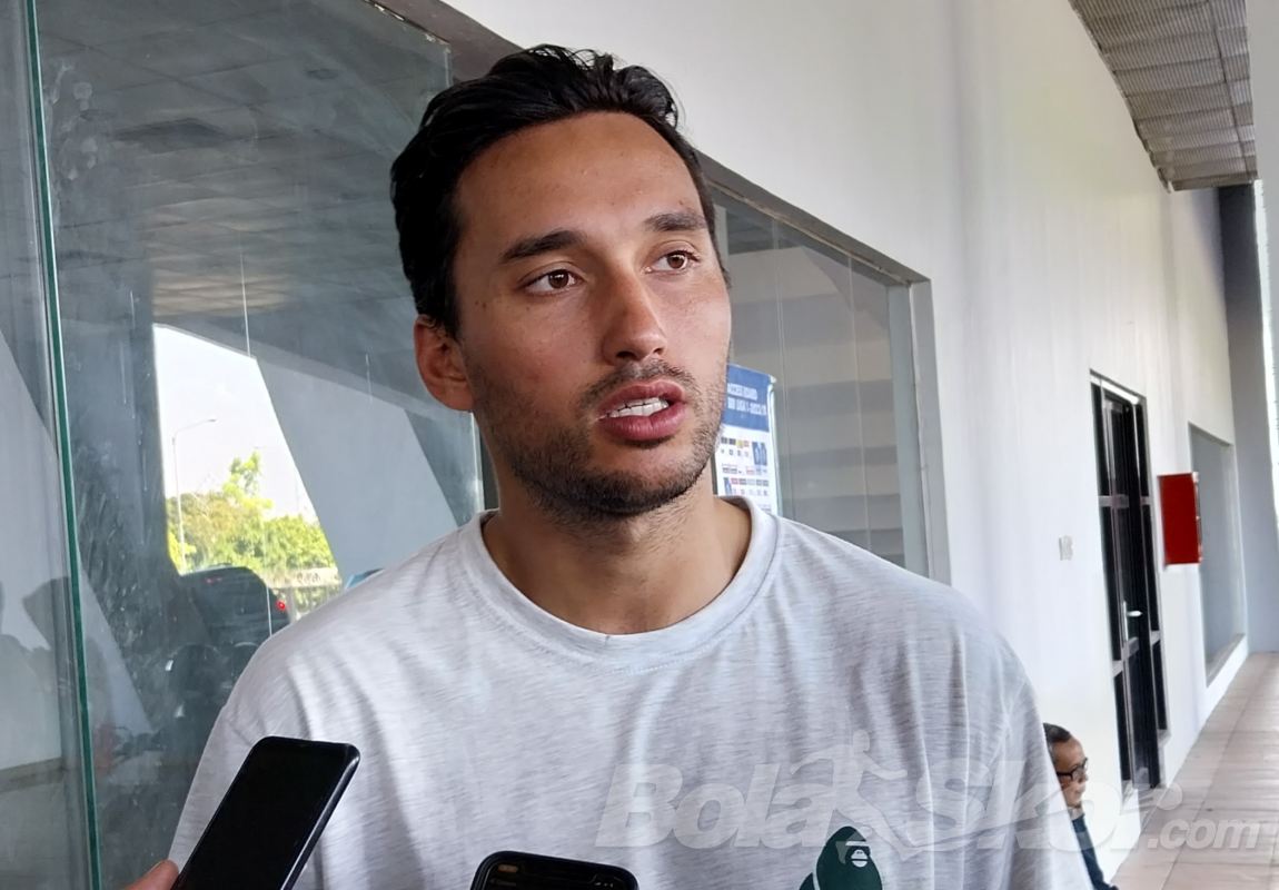 Kembali Tajam di Persib, Ezra Walian Ingin Bela Timnas Indonesia Lagi