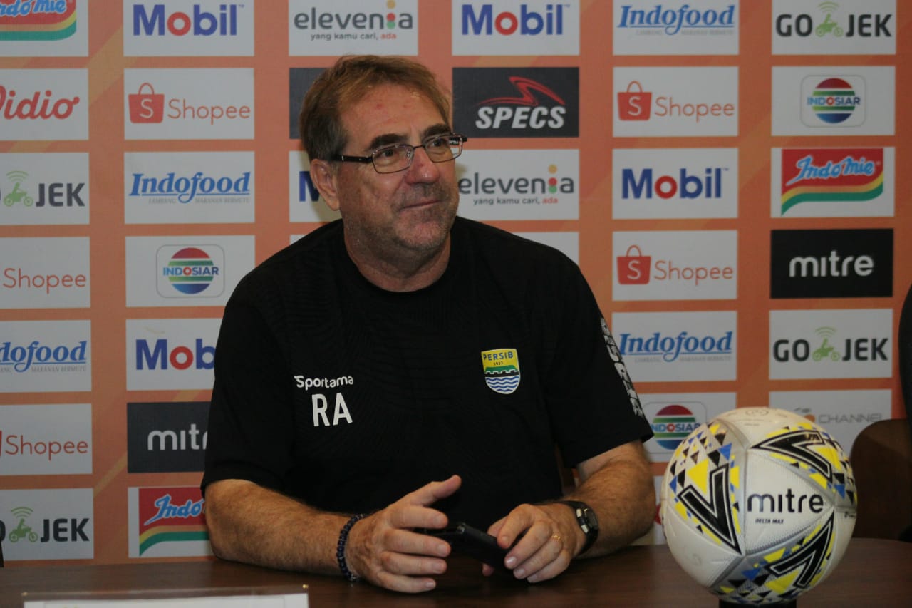 Motivasi Naik ke Papan Atas Jadi Modal Persib Bandung Hadapi Bali United