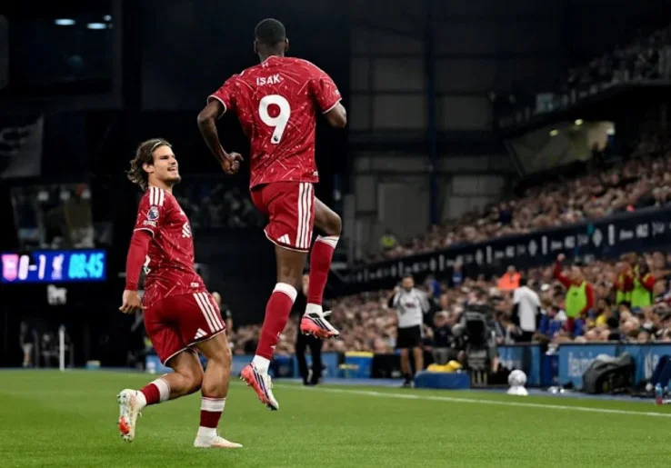 Klasemen Terbaru Premier League: Perlahan, Liverpool Dekati Empat Besar
