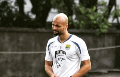 Berkutat Cedera, Sergio van Dijk Pasrah di Persib 