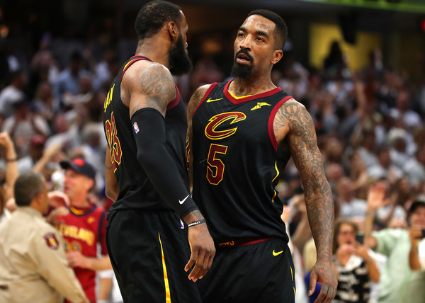 Final NBA 2018: Lakukan Blunder, JR Smith Panen Hujatan