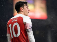 Mesut Ozil Tolak Keputusan Arsenal Pangkas Gaji Pemain