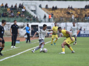 Kalah dari Barito Putera, Luis Milla Langsung Singgung Laga Persib Kontra Persija