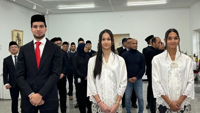 Breaking News! Kevin Diks, Estella Loupattij, dan Noa Leatomu Resmi Jadi WNI, Siap Bela Timnas Indonesia