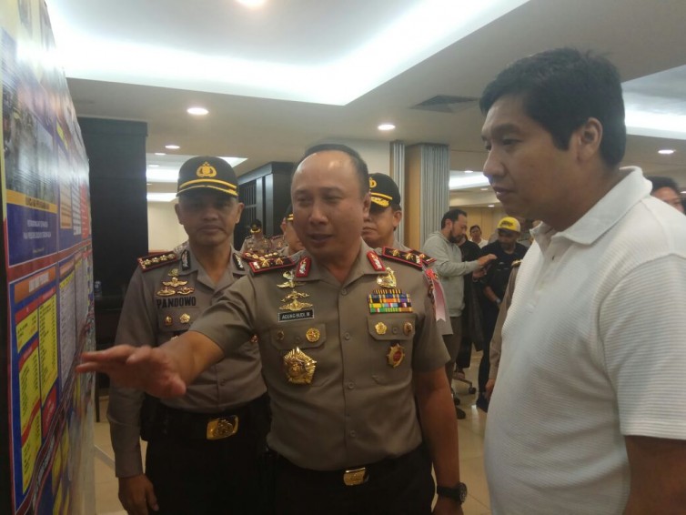 Ketua SC Piala Presiden 2018 Berikan 300 Tiket Gratis kepada Suporter Persebaya