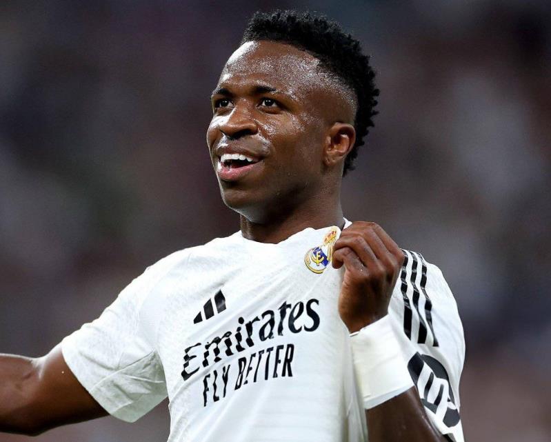 Tiga Pemain Barcelona Jadi Korban Rasial, Vinicius Junior Pasang Badan