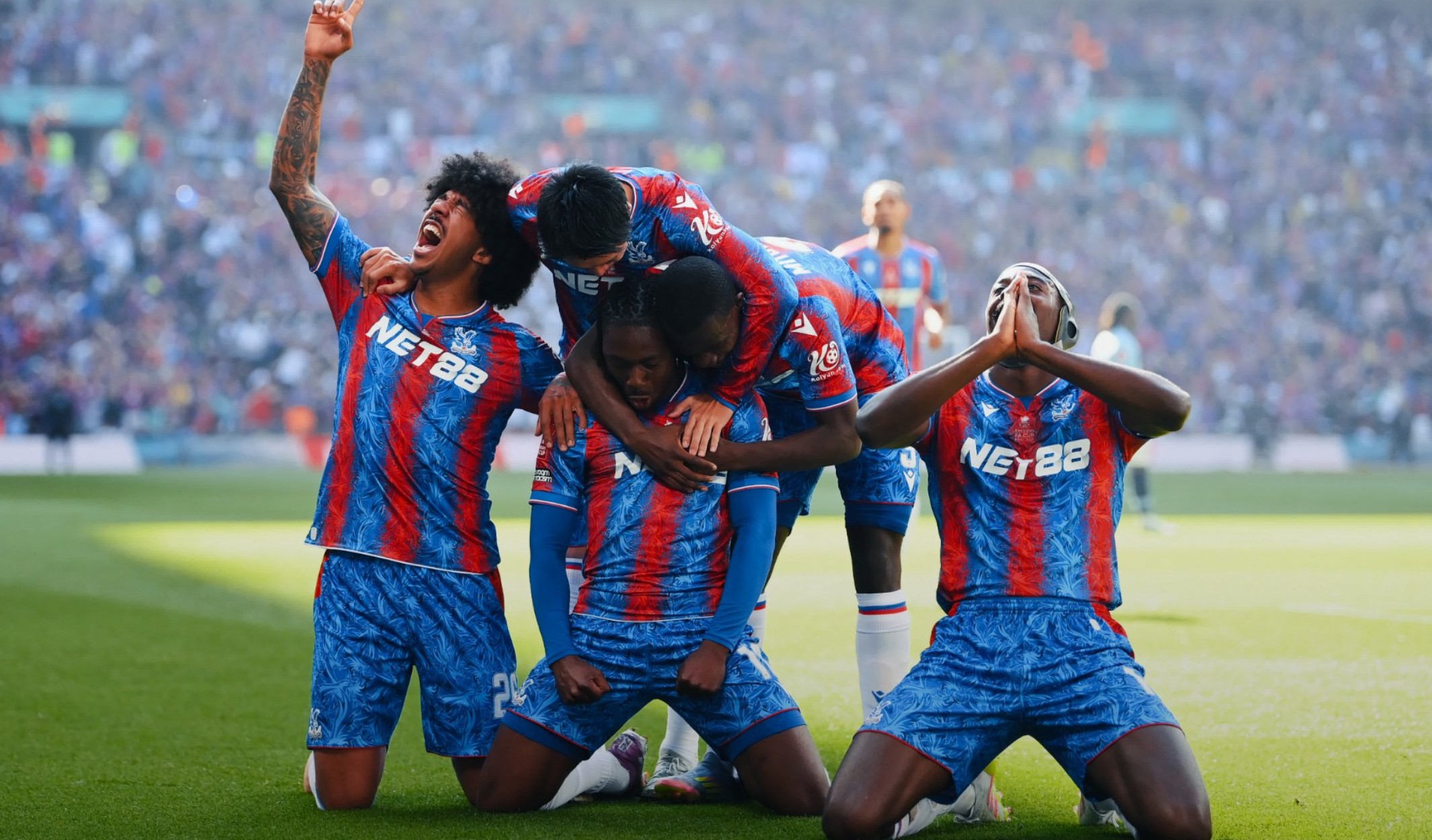 Bekuk Manchester City 1-0, Crystal Palace Raih Trofi Pertama dalam Sejarah