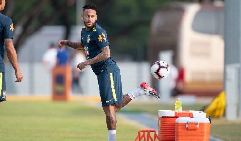 Neymar dkk Tempuh Perjalanan 22.000 Kilometer demi Laga Persahabatan di Singapura