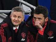 Dihujani Kritik, Solskjaer Bela Staf Pelatih Manchester United