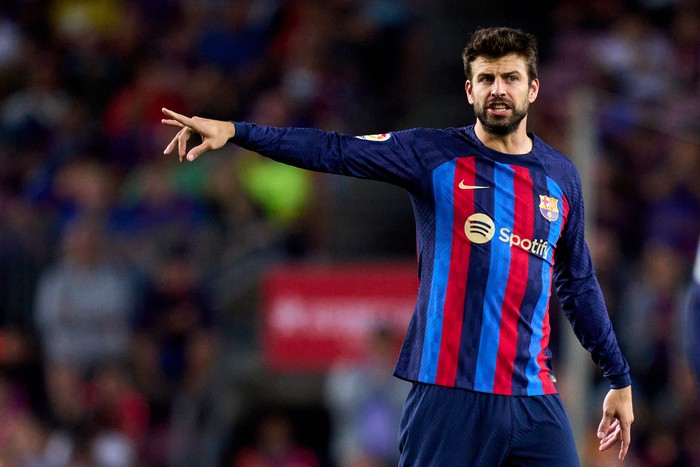 Barcelona Ingin Berpisah dengan Gerard Pique