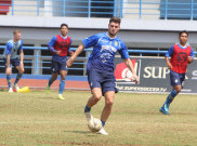 Bek Anyar Persib Bandung Nick Kuipers Salah Makan