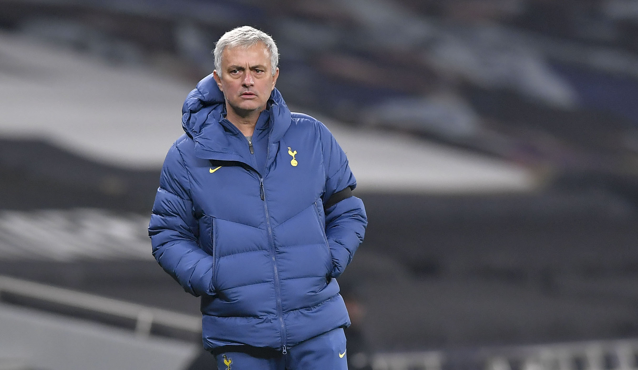 Kala Tottenham Hotspur-nya Mourinho Parkir Bus di Daerah Lawan
