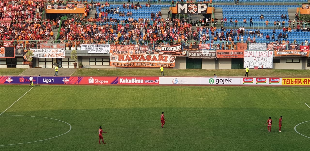 Dikritik Jakmania soal Endorse, Andritany Ardhiyasa Angkat Bicara