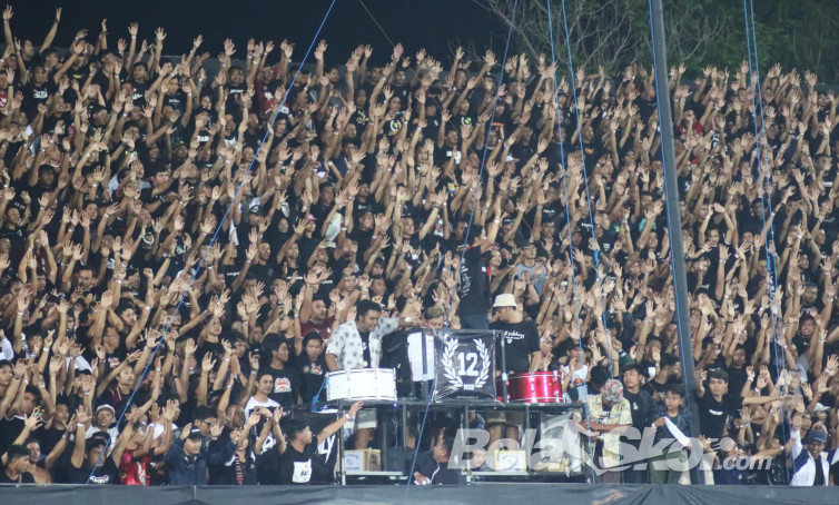 Suporter Bali United Siap Ramaikan Kompetisi Basket IBL