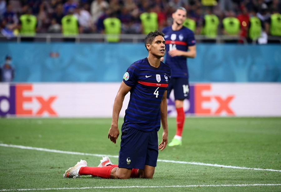 Manchester United Ingin Selesaikan Transfer Varane Secepatnya