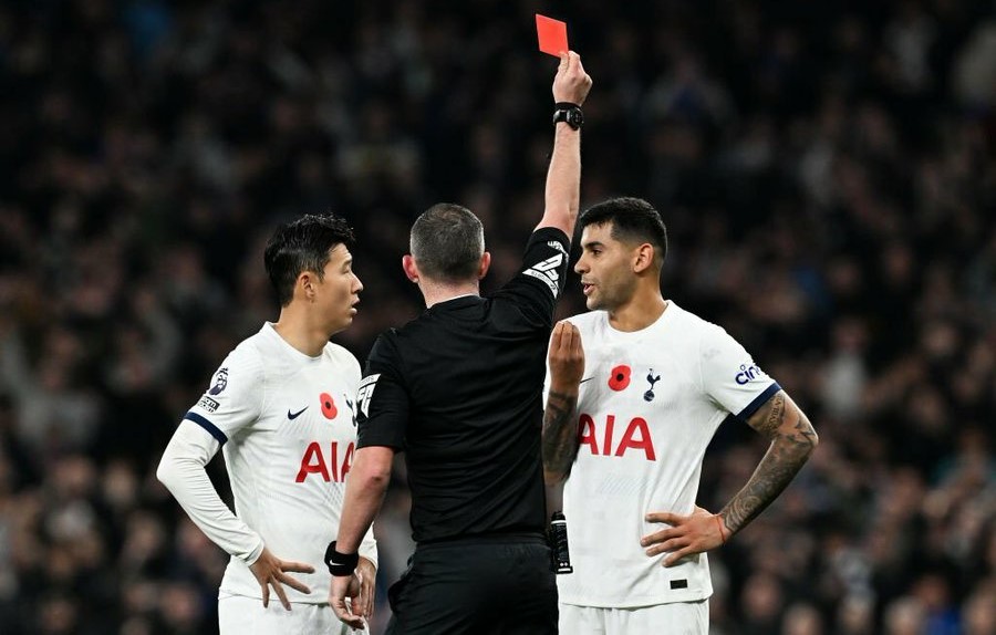 Pochettino Bingung dengan Sikap Plintat-plintut Pelatih Inggris soal VAR