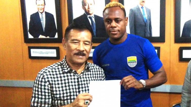 Persib Bandung Terancam Tanpa Victor Igbonefo di Laga Perdana Liga 1 2018