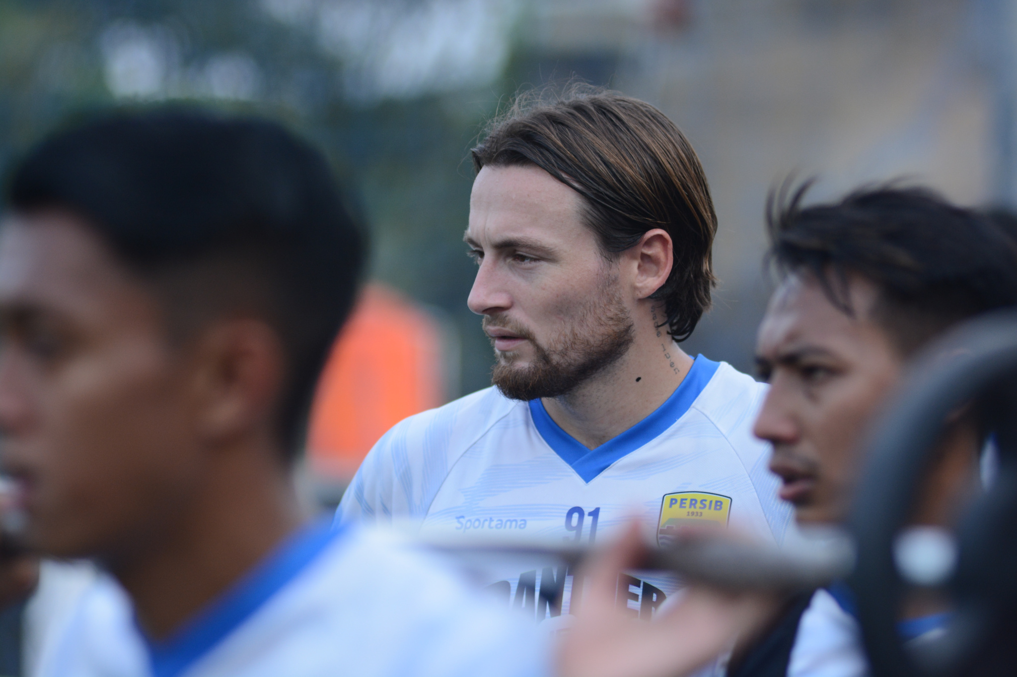 Pelatih Persib Bicara soal Kondisi Marc Klok dan Mohammed Rashid