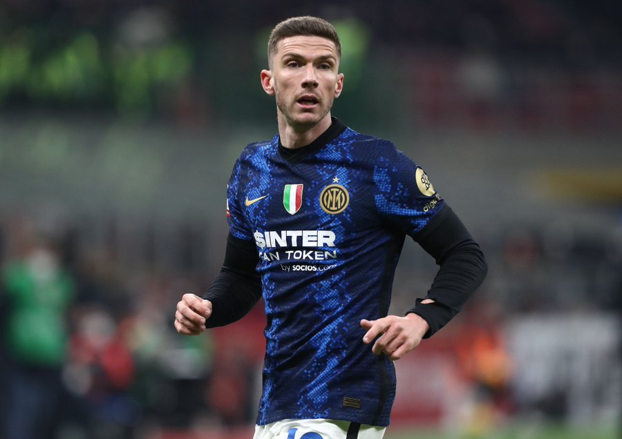 Inter Pilih Pertahankan Robin Gosens