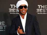 Ronaldinho: Legenda Jenius, Magnet Skandal