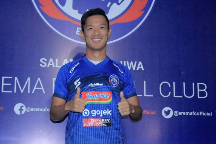 Pernah Satu Tim, Sylvano Comvalius Yakin Takafumi Akahoshi Bantu Arema FC Menuju Juara Liga 1
