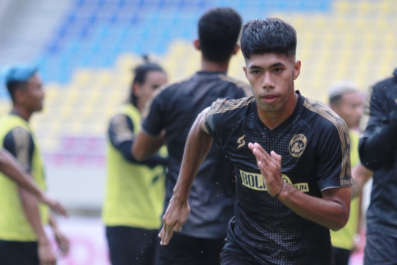 Mantan Bek Arema FC Coba Peruntungan di Persela