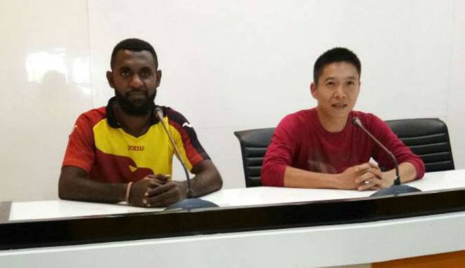 Yanto Basna Akhirnya Berlabuh ke Sriwijaya FC