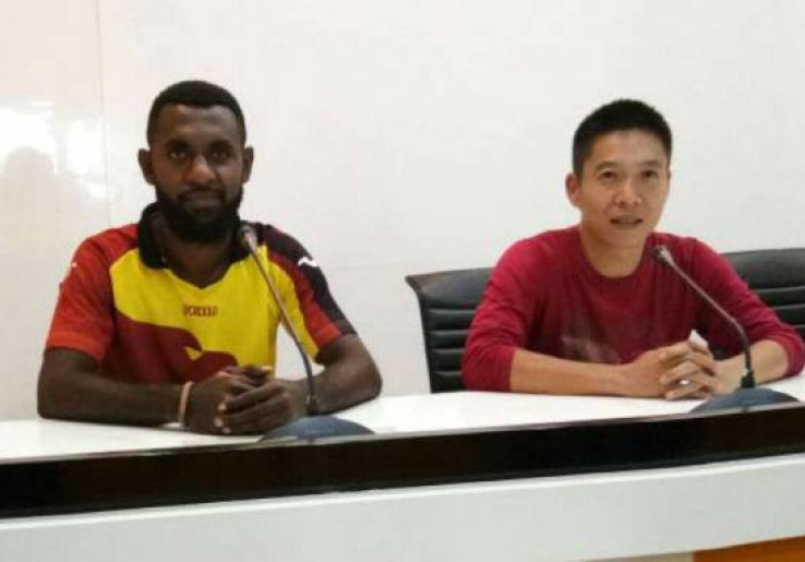 Yanto Basna Akhirnya Berlabuh ke Sriwijaya FC