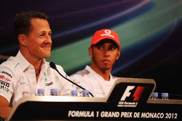 Lewis Hamilton atau Michael Schumacher, Siapa Lebih Mendominasi?