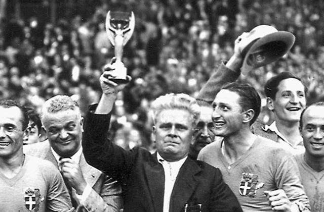 Nostalgia - Vittorio Pozzo, Pelatih Terhebat Timnas Italia yang Belajar dari Manchester United
