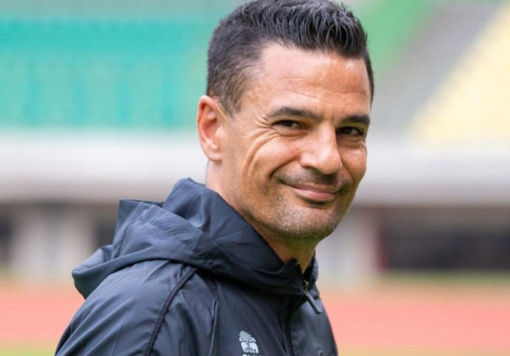 Breaking News: Carlos Pena Pelatih Baru Persija Jakarta