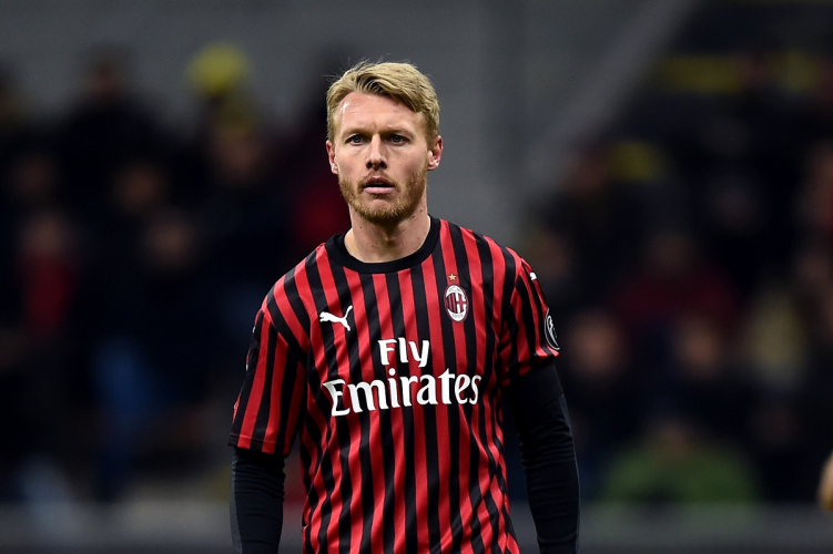 AC Milan Resmi Permanenkan Kontrak Simon Kjaer dari Sevilla