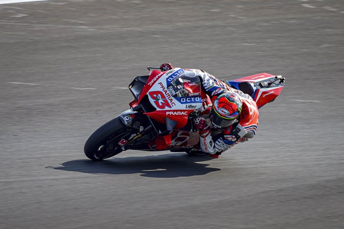 Francesco Bagnaia Kirim Tantangan untuk Johann Zarco