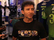 Luis Milla Berlibur di Bali Sambil Menunggu Kepastian Jadwal Putaran Kedua Liga 1
