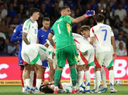 Italia Bekuk Prancis, Riccardo Calafiori Cedera