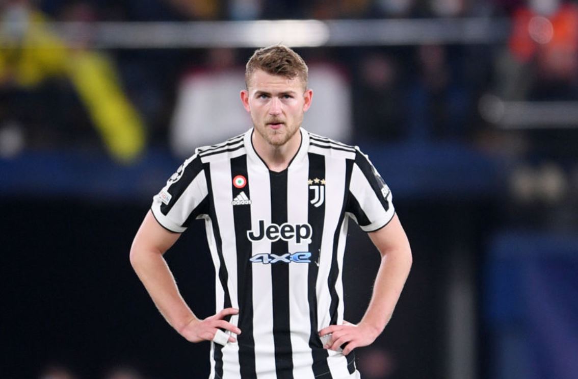 Pekan Ini Bayern Munchen Bisa Rekrut Matthijs de Ligt, Jual Robert Lewandowski